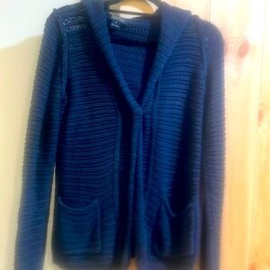 Lucky brand ladies long sleeve sweater medium